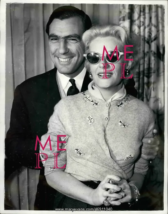 : Fleur Cowles, magazine editor, with husband Tom Meyer : Fleur Cowles, magazine editor, with husband Tom Meyer