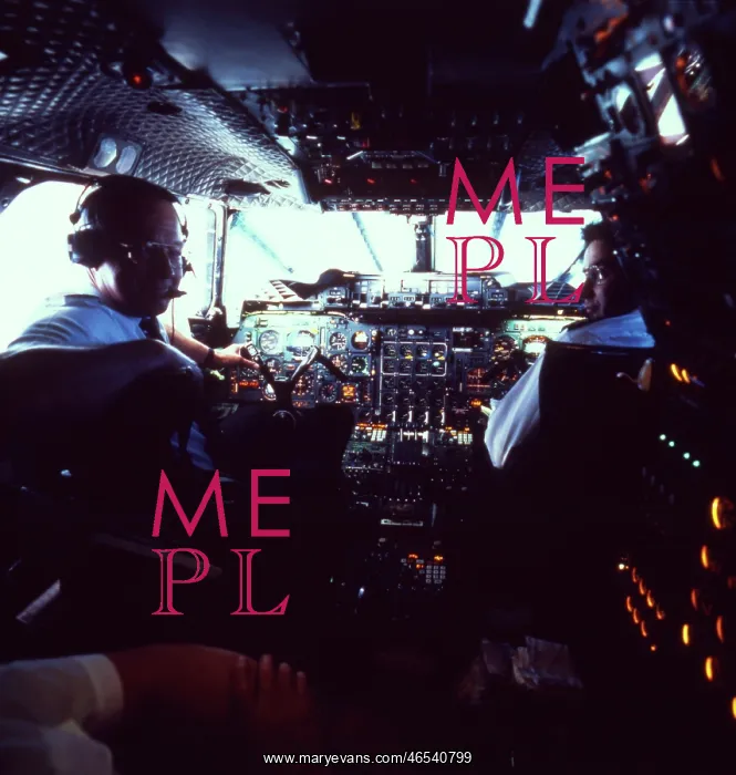 : FLIGHTDECK OF CONCORDE : FLIGHTDECK OF CONCORDE