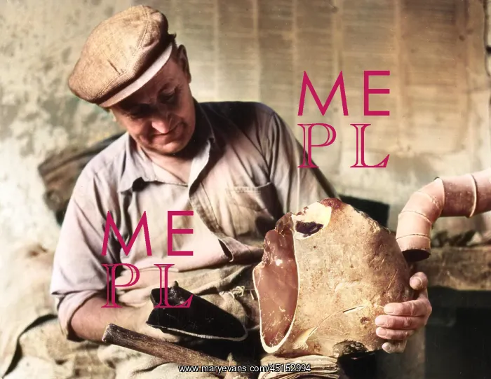 : THE FLINT KNAPPER : THE FLINT KNAPPER