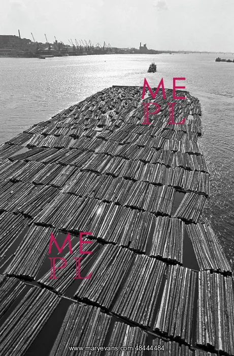 : Floating, 1985 : Floating, 1985