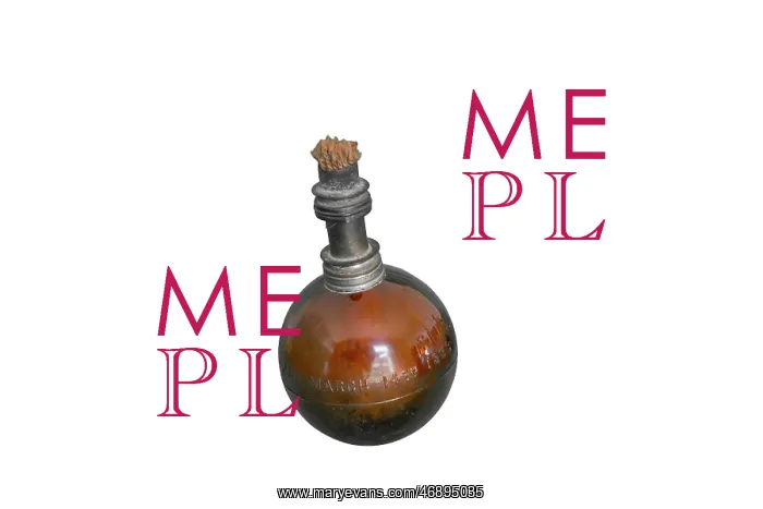  : Floating oil lamp