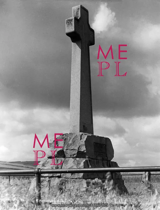 : FLODDEN MEMORIAL : FLODDEN MEMORIAL