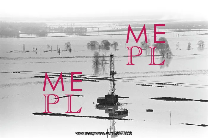 : Flood on Bashkir oil fields, 1991 : Flood on Bashkir oil fields, 1991