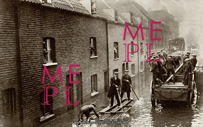 : Flooded London streets 1928 : Flooded London streets 1928