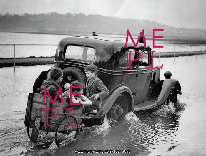 : Floods in England 1937 : Floods in England 1937