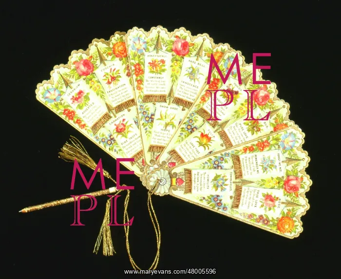 : Floral decorative fan : Floral decorative fan
