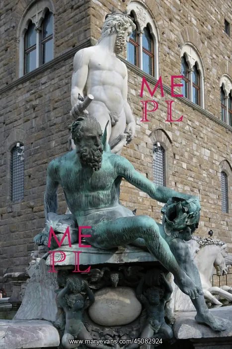 : Florence. Low angle view of Neptune Fountain, 1563-65 : Florence. Low angle view of Neptune Fountain, 1563-65