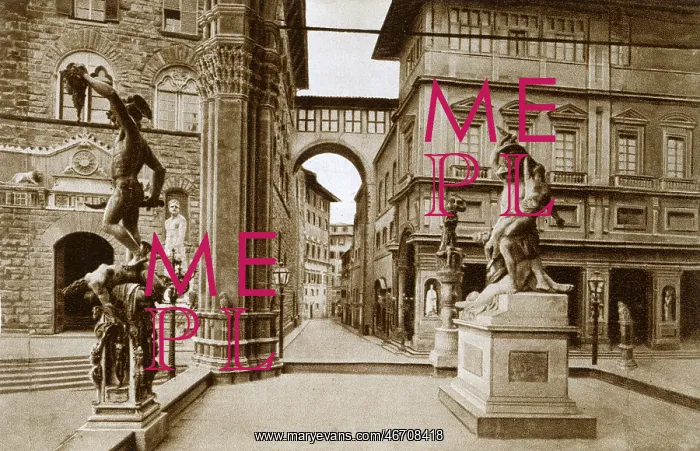 : Florence, Italy - Interior of the Lanzi's Gallery : Florence, Italy - Interior of the Lanzi's Gallery