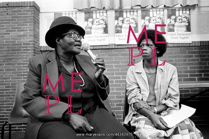 : Florence Mkhize. 1987 @ Cedric Nunn : Florence Mkhize. 1987 @ Cedric Nunn