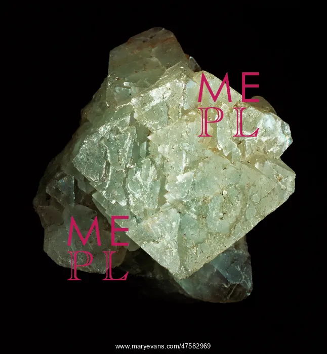 : Fluorite, pale green octahedron : Fluorite, pale green octahedron