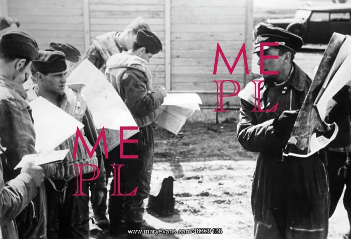 : Flying personnel of the German Air Force - the Eastern Front : Flying personnel of the German Air Force - the Eastern Front