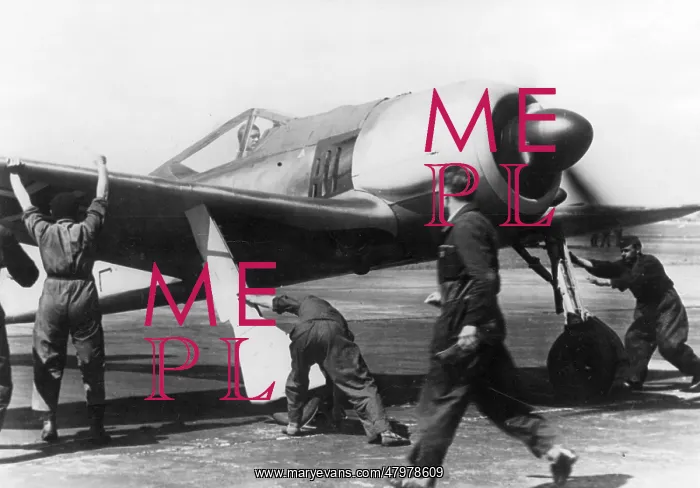 : Focke Wulf Fw 190 Ready for Take Off : Focke Wulf Fw 190 Ready for Take Off