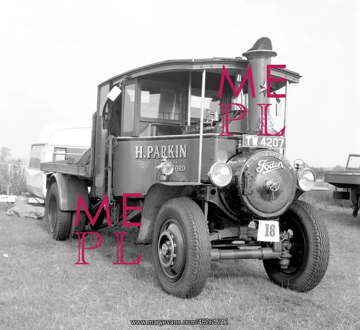 : Foden Steam Wagon number: 12364, Tiny : Foden Steam Wagon number: 12364, Tiny