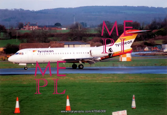 : Fokker 70 OE-LFJ : Fokker 70 OE-LFJ
