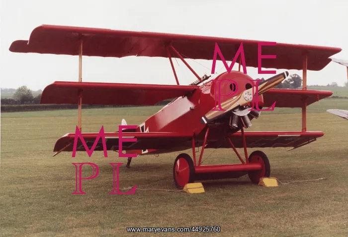 : Fokker DR-1 Triplane : Fokker DR-1 Triplane