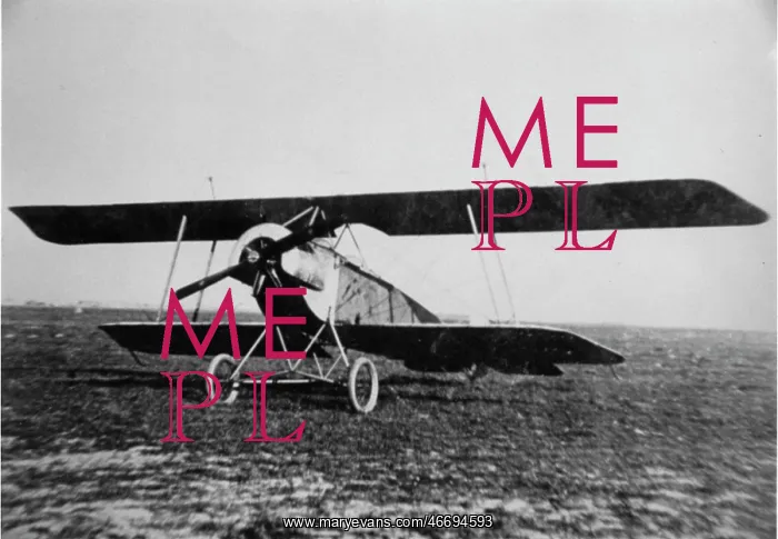 : Fokker M7, (forward view, on the ground) : Fokker M7, (forward view, on the ground)