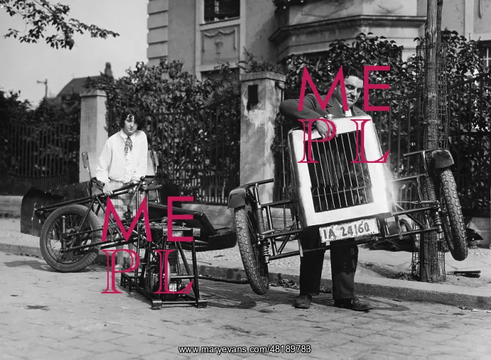 : Folding car of the engineer Czaska, 1929 : Folding car of the engineer Czaska, 1929