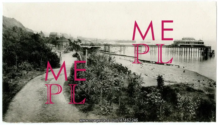  : Folkstone pier