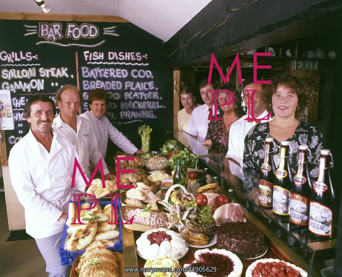 : Food and staff, Plume of Feathers, Cornwall : Food and staff, Plume of Feathers, Cornwall