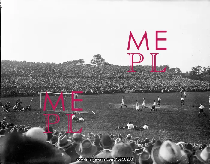 : Football match at Hohe Warte : Football match at Hohe Warte