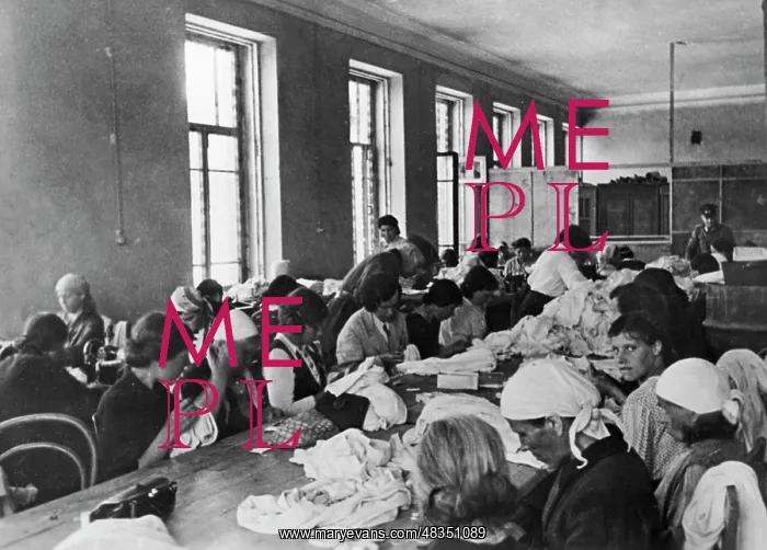 : Forced labor on the Eastern Front, 1942 : Forced labor on the Eastern Front, 1942