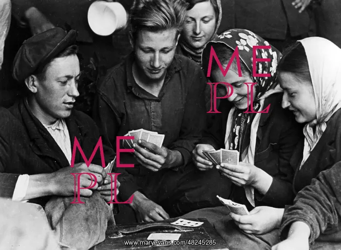 : Forced laborers playing cards, 1943 : Forced laborers playing cards, 1943