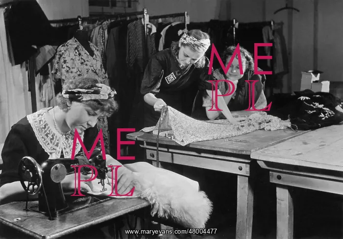 : Forced laborers sewing garments, 1943 : Forced laborers sewing garments, 1943