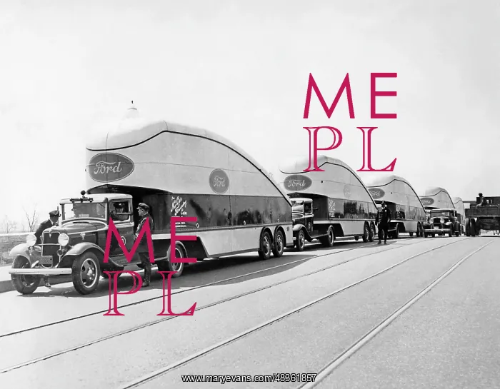 : Ford car transporter, 1934 : Ford car transporter, 1934