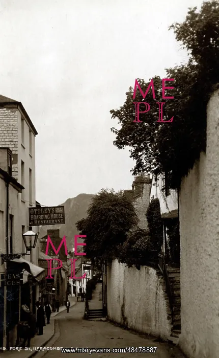 : Fore Street, Ilfracombe, Devon : Fore Street, Ilfracombe, Devon