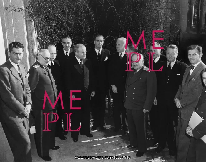 : Foreign ministers and delegates to the Yalta Conference : Foreign ministers and delegates to the Yalta Conference