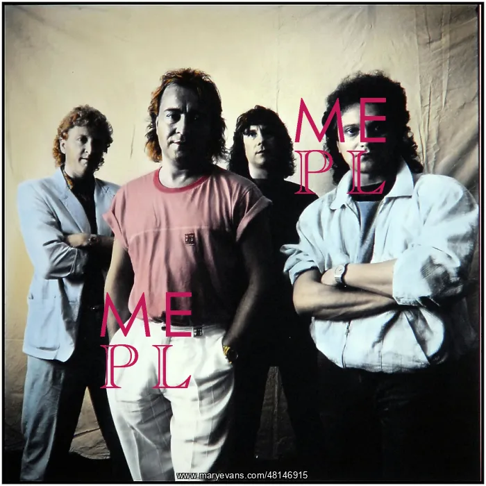 : Foreigner - British-American rock band : Foreigner - British-American rock band