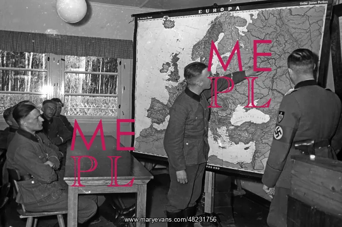 : Foreigners course at the RAD-school in Braunschweig, 194 : Foreigners course at the RAD-school in Braunschweig, 194