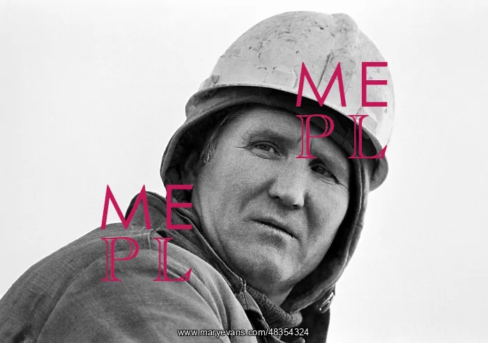 : Foreman of constructors, 1982 : Foreman of constructors, 1982
