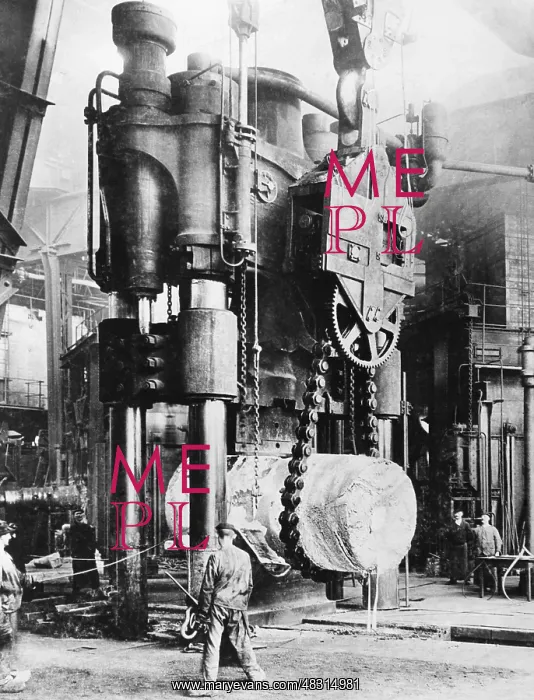 : A forging press of Krupp, 1912 : A forging press of Krupp, 1912