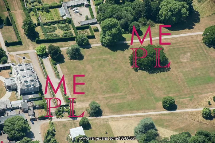 : Formal garden parchmark showing in the very hot : Formal garden parchmark showing in the very hot