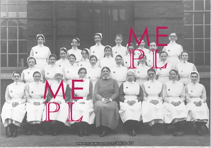 : Formal group of nurses, probably Manchester : Formal group of nurses, probably Manchester