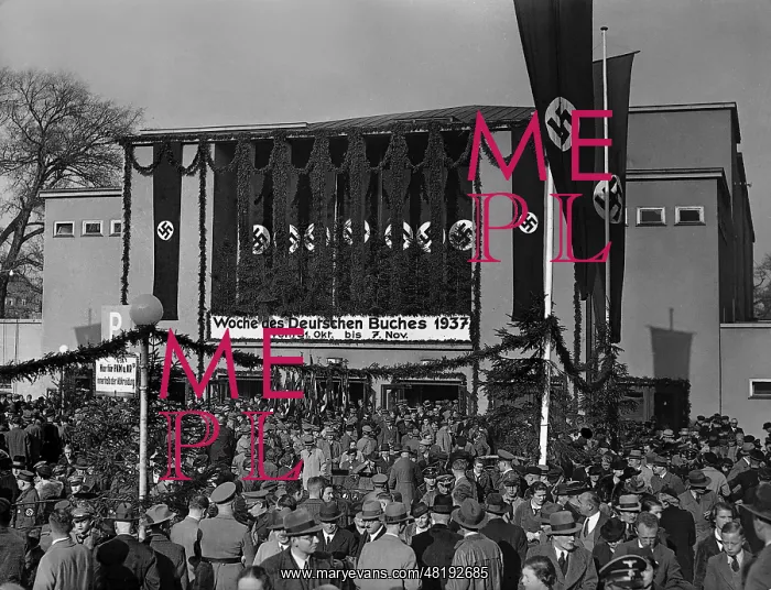 : Formal opening of the Week of the German Book in Weimar, 1 : Formal opening of the Week of the German Book in Weimar, 1