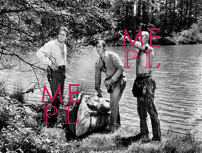: Forrest Tucker - Carlos Rivas - Lex Barker : Forrest Tucker - Carlos Rivas - Lex Barker