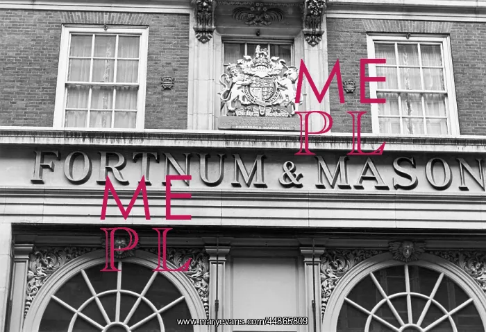 : FORTNUM & MASON : FORTNUM & MASON