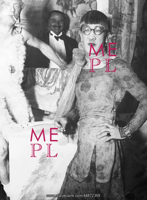 : FOUJITA IN DRAG : FOUJITA IN DRAG