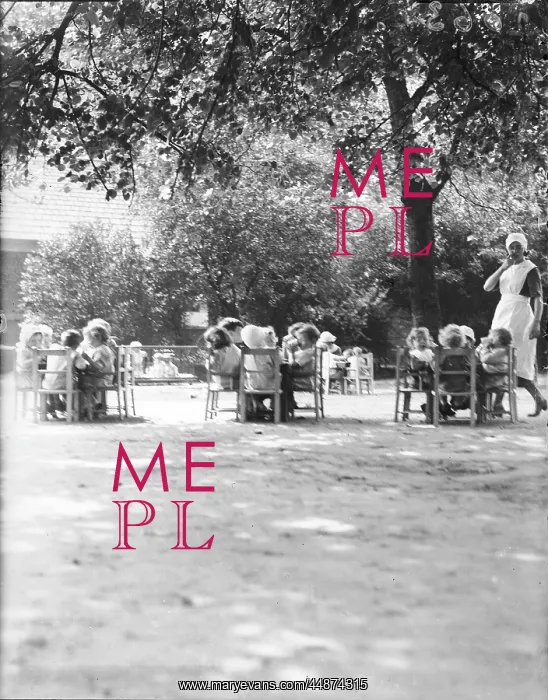 : FOUNDLINGS AT PLAY : FOUNDLINGS AT PLAY