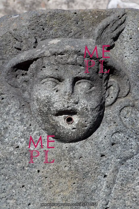: Fountain, Pompeii, Italy : Fountain, Pompeii, Italy