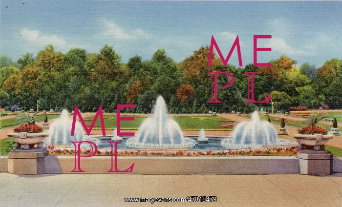 : Fountains in Garfield Park, Indianapolis, Indiana, USA : Fountains in Garfield Park, Indianapolis, Indiana, USA