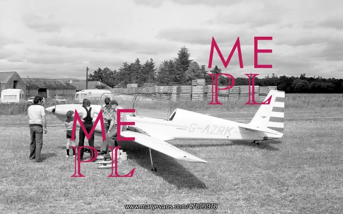 : Fournier RF-5 G-AZRK : Fournier RF-5 G-AZRK