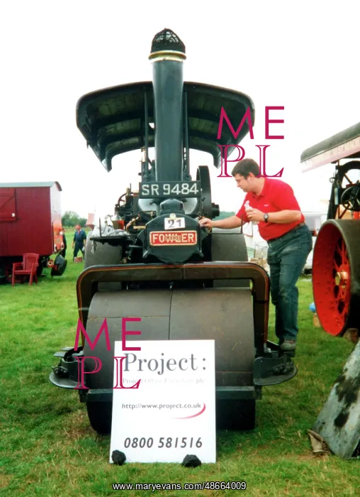 : Fowler Road Roller number: 19546, Bonny Lass : Fowler Road Roller number: 19546, Bonny Lass