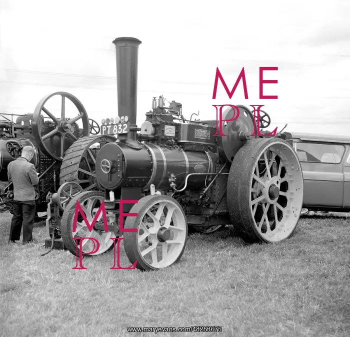 : Fowler Tractor number 15732 Sir Douglas : Fowler Tractor number 15732 Sir Douglas
