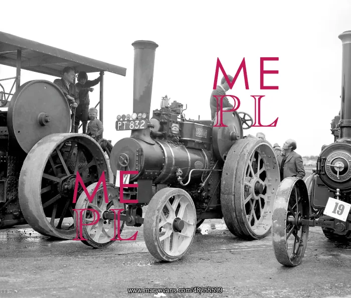 : Fowler Tractor number 15732 Sir Douglas : Fowler Tractor number 15732 Sir Douglas