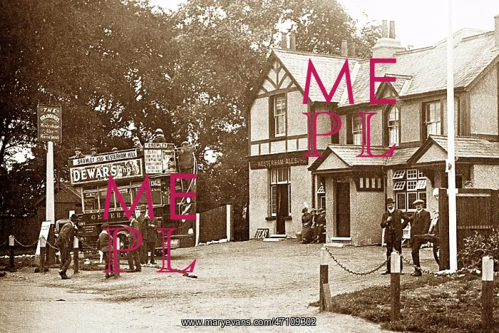 : Fox and Hounds, Westerham Hill early 1900's : Fox and Hounds, Westerham Hill early 1900's