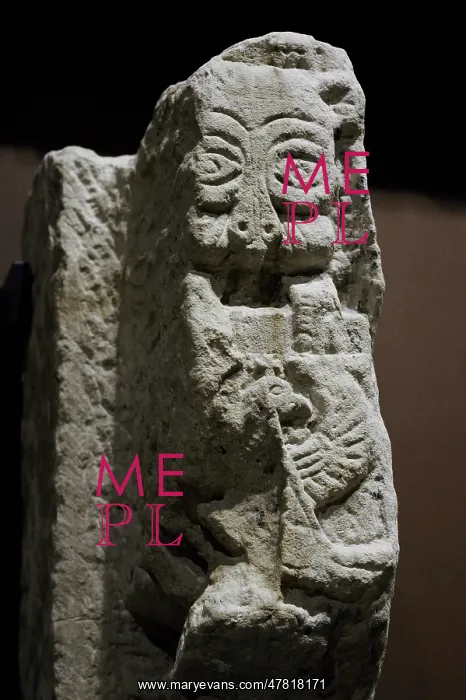 : Fragment of door post. 6th-8th centuries. Sandstone : Fragment of door post. 6th-8th centuries. Sandstone