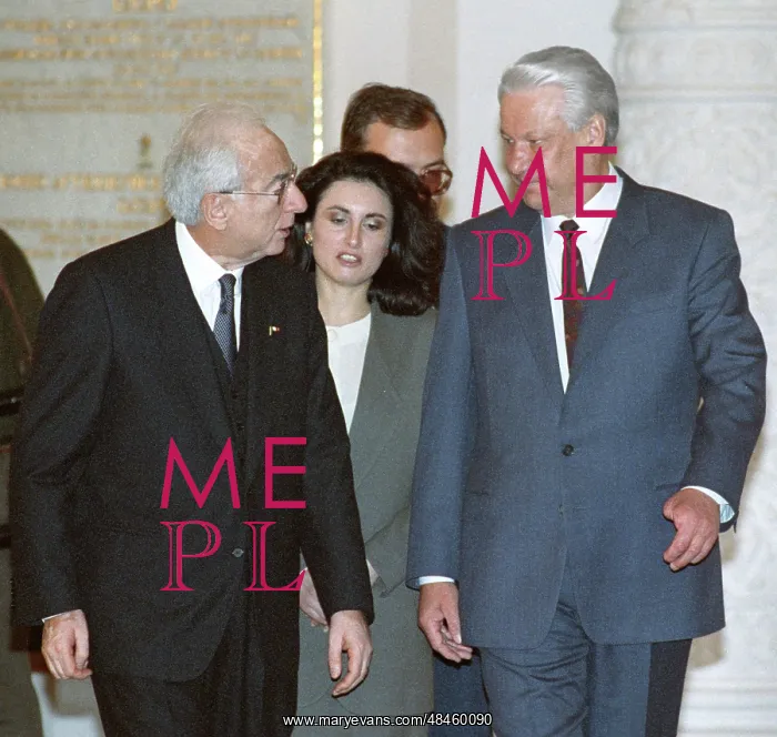 : Francesco Cossiga visit to Italy, 1992 : Francesco Cossiga visit to Italy, 1992